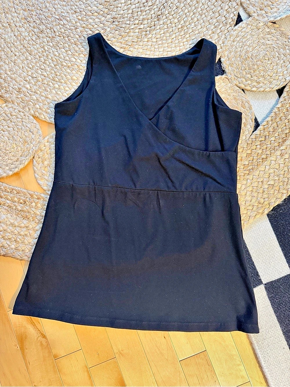 Free Label Dani Tank Size Large